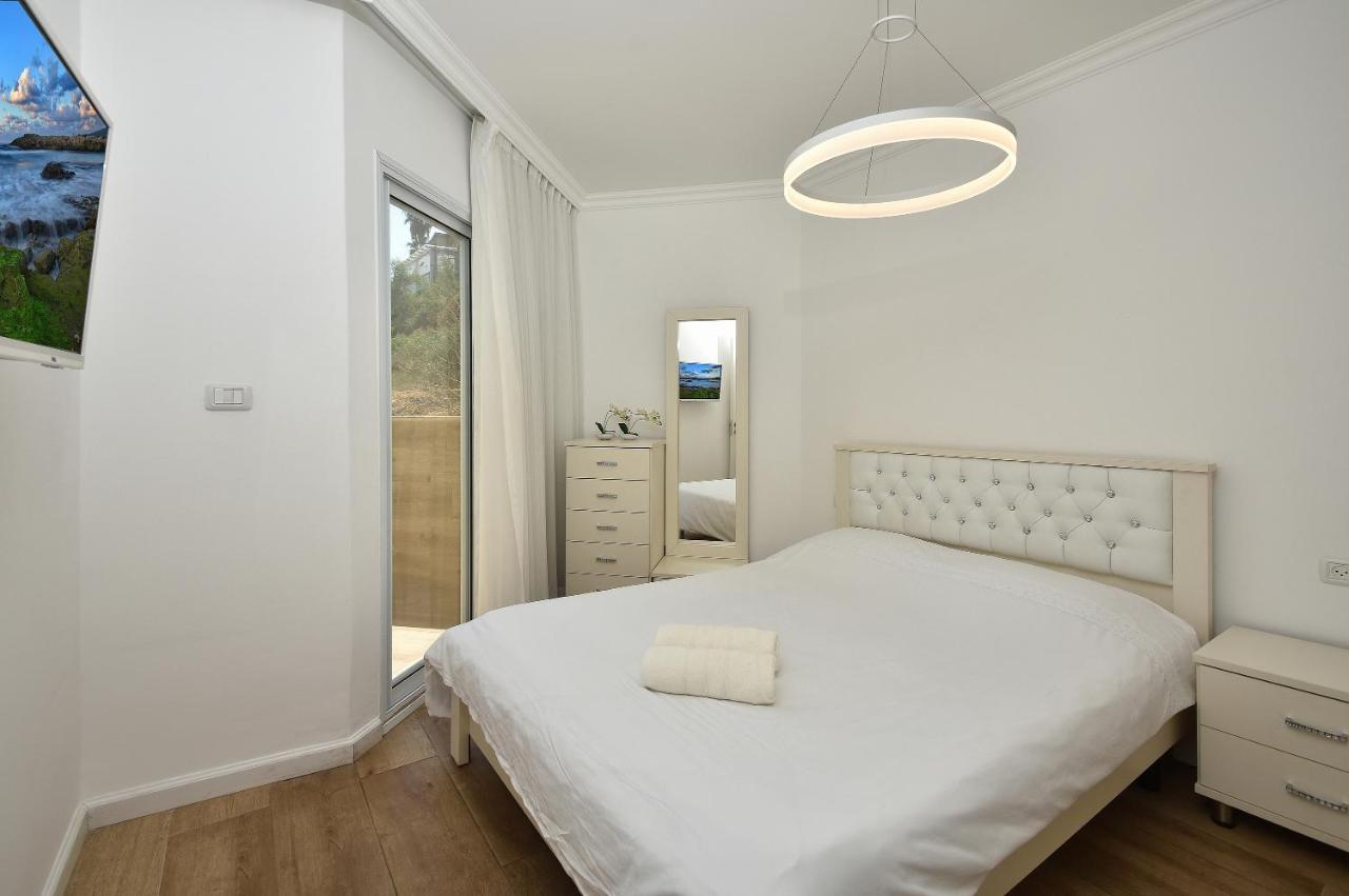 Luxury Suite By Sea Of Galilee Tiberias Exterior photo